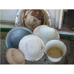 Enamelware-6 tubs, pails & pots.