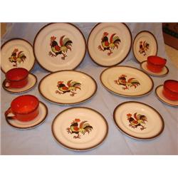 4 place setting:Metlox Poppytrail Red Rooster