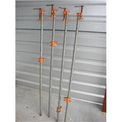 4 pipe clamps