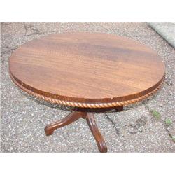 Oak occasional/coffee table, great rope edging