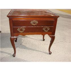 Occasional/end table w/one drawer