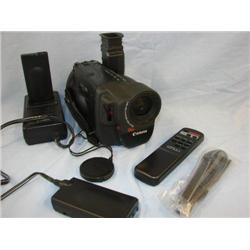 Canon video camcorder w/battery,charger,case