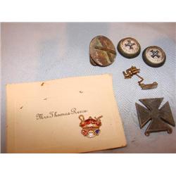 Military Buttons & Medals