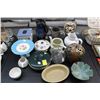 Image 1 : Pitchers, Bowls, Cake Stand, Décor