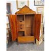 Image 2 : Ornate Footed Rolling Cedar Wardrobe