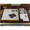 Image 1 : Thunder Bolt 13W  Briefcase Solar Charger w/Accesssories