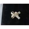 Image 2 : 14K  YG Diamond Pendant w/27 Round Cut Diamonds and 71 Baguette Diamonds