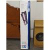 Image 1 : 4' Fluorescent Aquarium Light Hood In Box