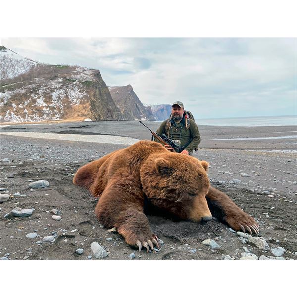 PROFIHUNT:  8 Day Kamchatka Brown Bear Hunt for One Hunter in Russia