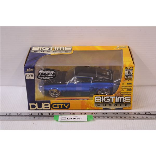 Big Time Muscle Jada Toys 1967 Shelby GT-500 Ford Mustang Model Car in Box - 1:24 Scale