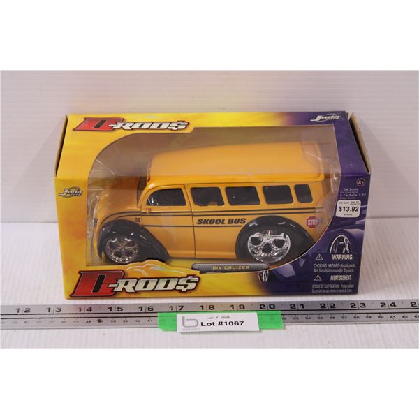 D-Rods Jada Toys "Skool Bus" DIV Cruizer Model Car in Box - 1:24 Scale