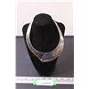 Image 1 : Metal Collar Hammered Designed Necklace