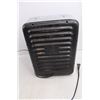 Image 2 : Howard Berger Space Heater Model CZ798 - Powers On