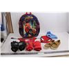 Image 1 : Heys Spider-Man Back Pack, (2) Pairs Children's Gloves, (2) Children's Toques, Pair of Children's Pl