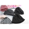 Image 6 : (11) Winter Hats