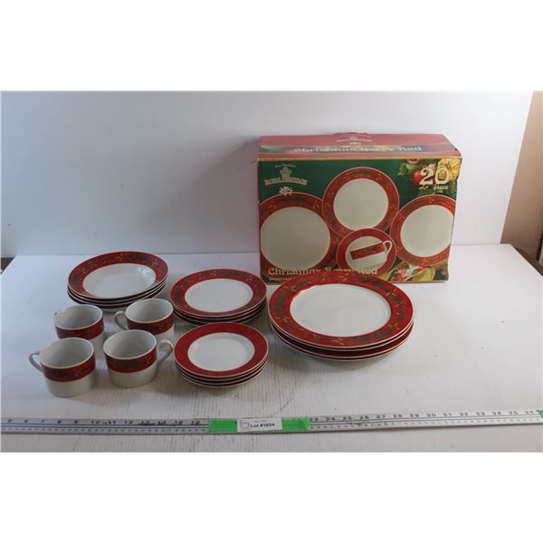 Fine Porcelain Royal Heritage 20 pc Dinnerware Set - Bowls, Plates and Cups/Mugs