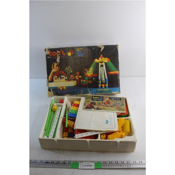 TOG'L Mattel New Dimensions Building Play Set