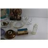 Image 6 : Clock, Vases, Plates, Cups, Mugs, Nativity Decor and Misc.