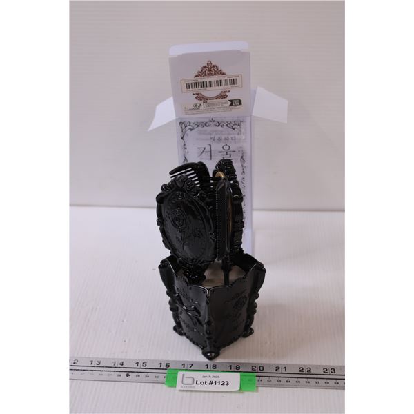 Vanity Hair Brush Set