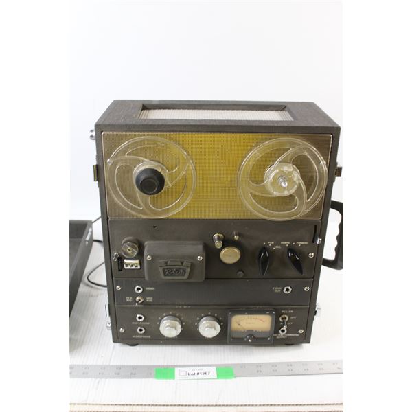 Tape Player - tested Powers On