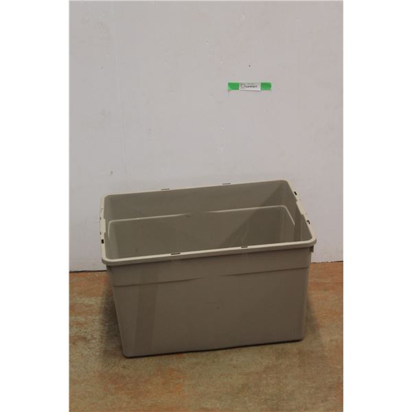 *Plastic Tote 23'' x 14''