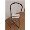 Image 4 : *Folding Stepladder - 14" x 41"H