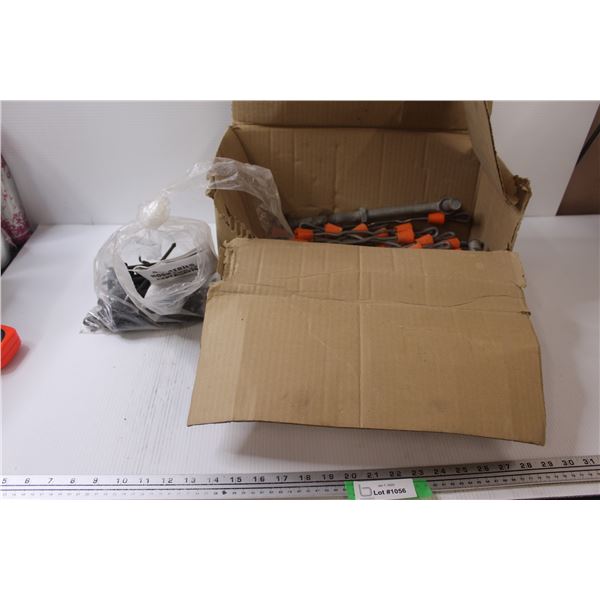 Camlock Ties, Shelving Hook and Peg Holders (?)