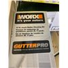 Image 4 : GutterPro Universal -11ft reach Gutter Cleaning Kit