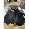 Image 3 : Burton Goretex True Black Mitt (M)