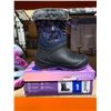 Image 1 : XMTN Waterproof Kids Winter Boots (size 1)