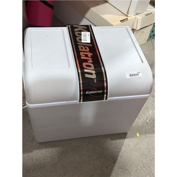 Koolatron 12V Electric Cooler/Warmer, Thermoelectric Car Fridge, Two-Way Design, 12 Volt DC Connecti