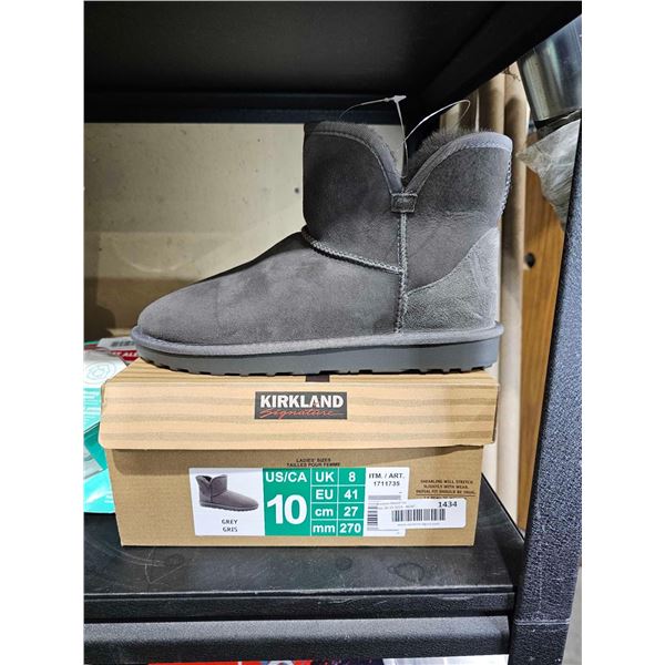 Kirkland Grey Ladies Sherling Lined Boot (size 10)