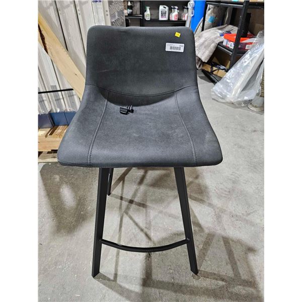 Low Back Raised Chair