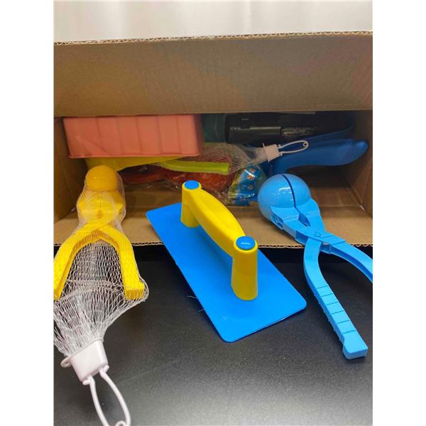 Snowball Maker Toy Kit