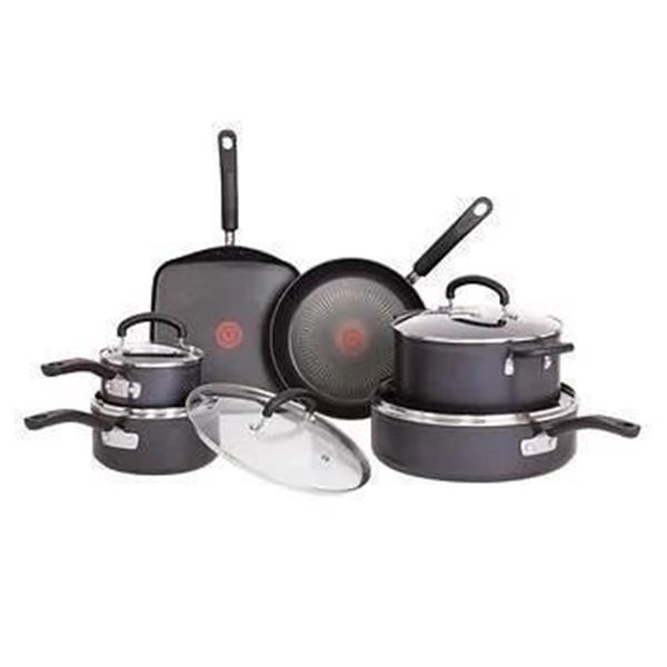 T-fal 11-Piece Titanium Non-Stick Cookware Set