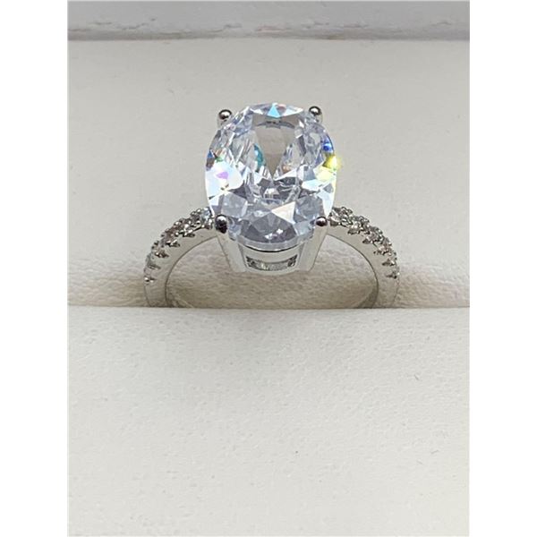 V.Wang Styled 2.2 Carat Oval Cut Solitaire Engagement ring NEW size 7