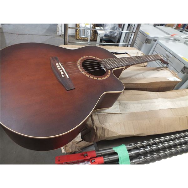 Art Lutherie 6 String Acoustic / Electric Guitar w/ Case