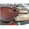 Image 1 : Art Lutherie 6 String Acoustic / Electric Guitar w/ Case