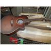 Image 2 : Art Lutherie 6 String Acoustic / Electric Guitar w/ Case