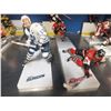 Image 1 : 5 McFarland Hockey Figurines