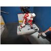 Image 2 : 4 McFarland Hockey Figurines