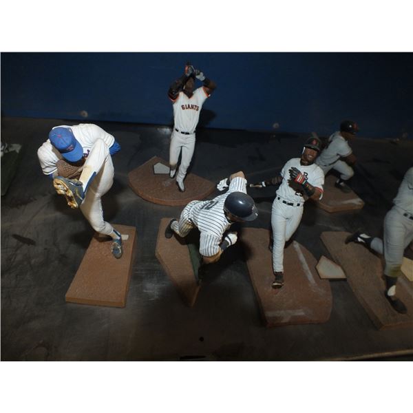 8 McFarland MLB Figurines