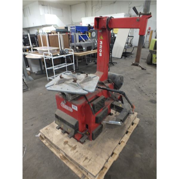 Accu-Turn Tire Changing Machine