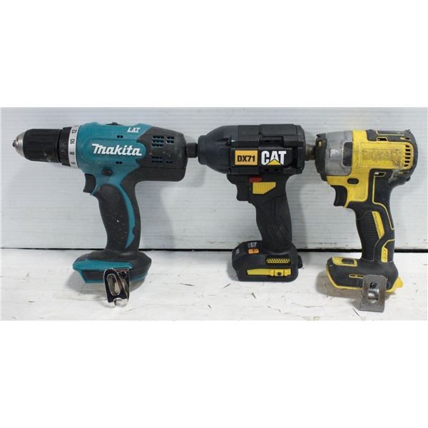 BOX WITH 3 CORDLESS DRILLS WORKING BUT NO BATTS