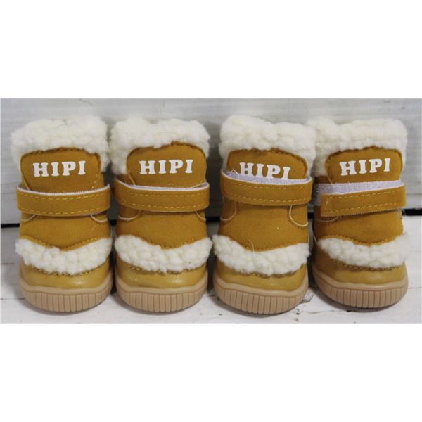 NEW SEALED HIPPET SZ 4 PET SHOES