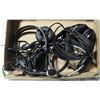 Image 1 : BOX OF HEADPHONES