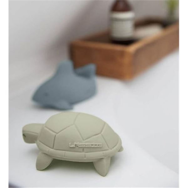 BRAND NEW LASSIG NATURAL RUBBER BATH TOY - TURTLE