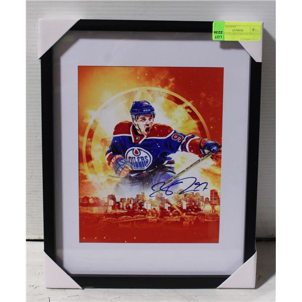 FRAMED OILERS' CONNOR MCDAVID PHOTO