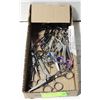 Image 1 : LOT OF 15 PROFESSIONAL STEEL HAIR CUTTING SCISSOR