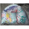 Image 1 : NEW LOT OF 5 COLOURFUL OUTDOOR PATIO PILLOWS